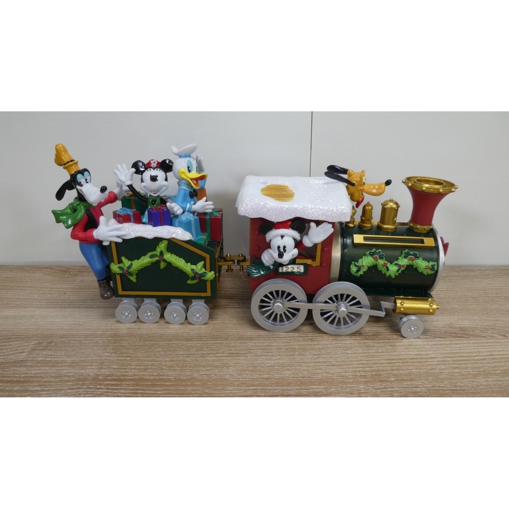 AVON 2015 DISNEY HOLIDAY TRAIN SET WITH ROAD MICKEY MOUSE AND HIS FRIENDS - NIB